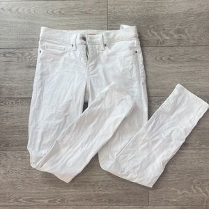 Levi Strauss 311 Shaping Skinny Jeans crop 27x30 white destruction